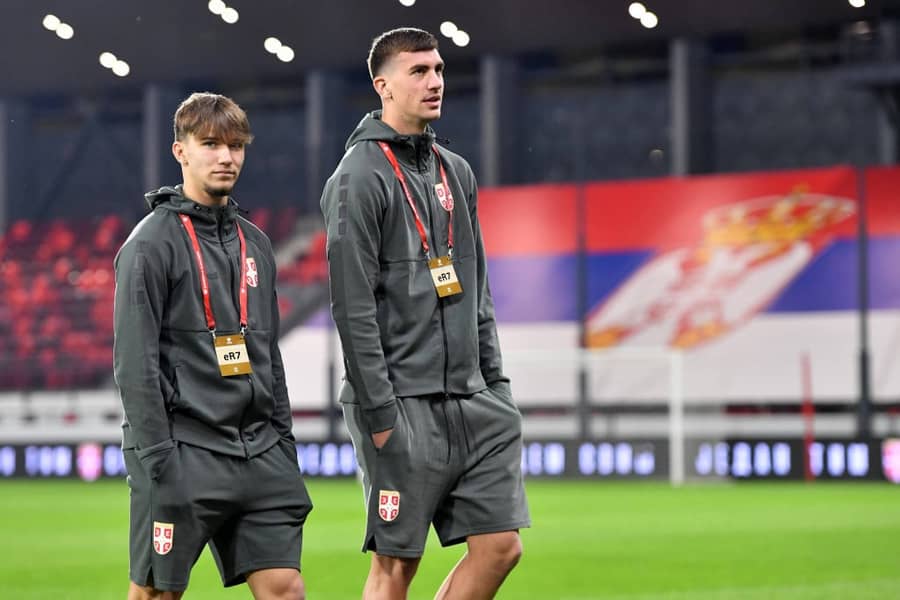 Nisu uz svoje vr&scaron;njake: Vasilije Kostov i Veljko Milosavljević