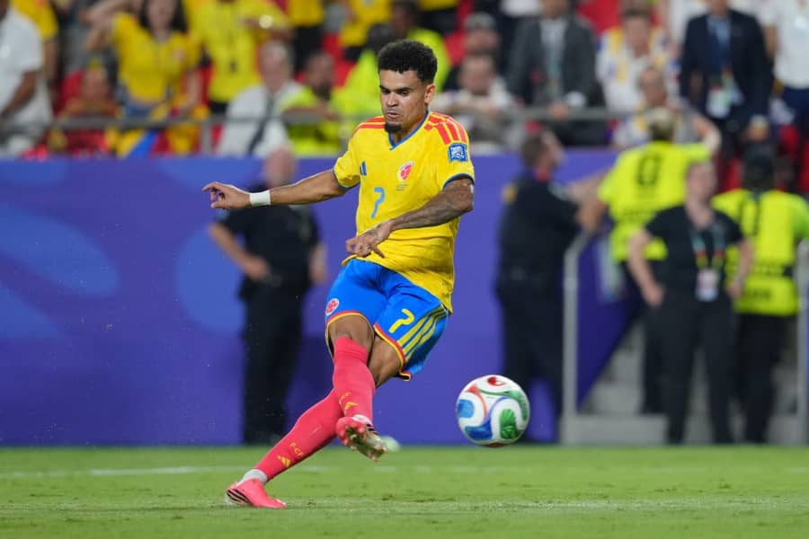 LuisLuis Diaz, mogao je bolje u završnici - foto: ( AP /Ed Zurga ) Luis Diaz, mogao je bolje u završnici - foto: ( AP /Ed Zurga )
