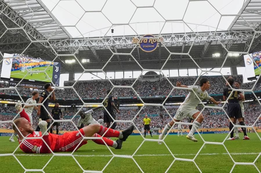 FOTO: Guliver/AP Photo/Rebecca Blackwell