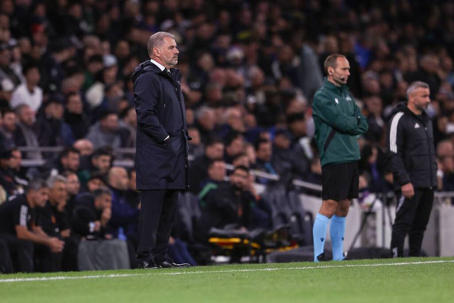 Postekoglu na klupi Totenhema nije ostao uprkos trofeju Lige Evrope (foto: Guliver/IMAGO/Every Second Media)