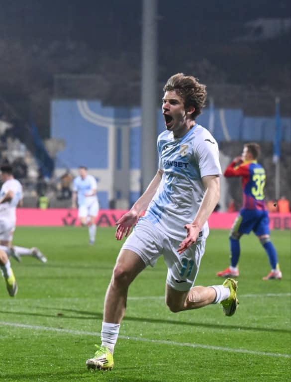 Slavlje Rukavine nakon gola Hajduku - foto: NK Rijeka