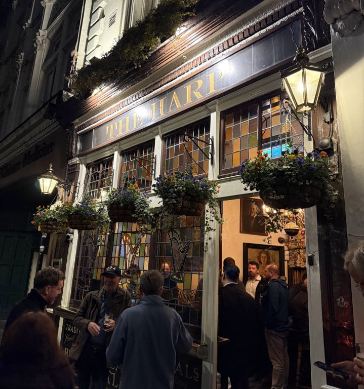 The Harp pub