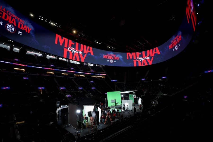 Da li ima konekcije između firme koja je postavila najmoderniji semafor u NBA ligi i Kavaja? - foto: Guliver/AP Photo/Ryan Sun Da li ima konekcije između firme koja je postavila najmoderniji semafor u NBA ligi i Kavaja? - foto: Guliver/AP Photo/Ryan Sun