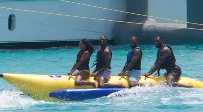 Banana boat team