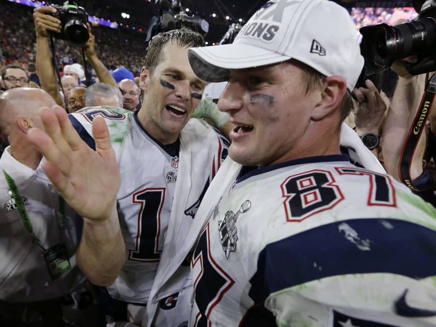 tom brady; rob gronkowski; new england patriots
