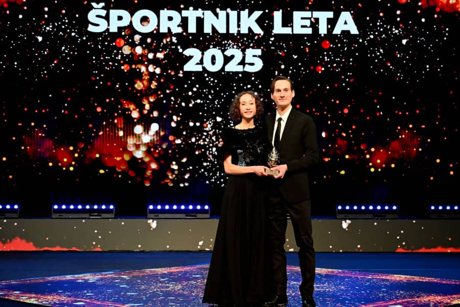 Najbolji u domovini: Brat i sestra Nika i Domen Prevc (Foto: Guliver/xIgorxKupljenikx Sportspressphoto_SPR72701) Najbolji u domovini: Brat i sestra Nika i Domen Prevc