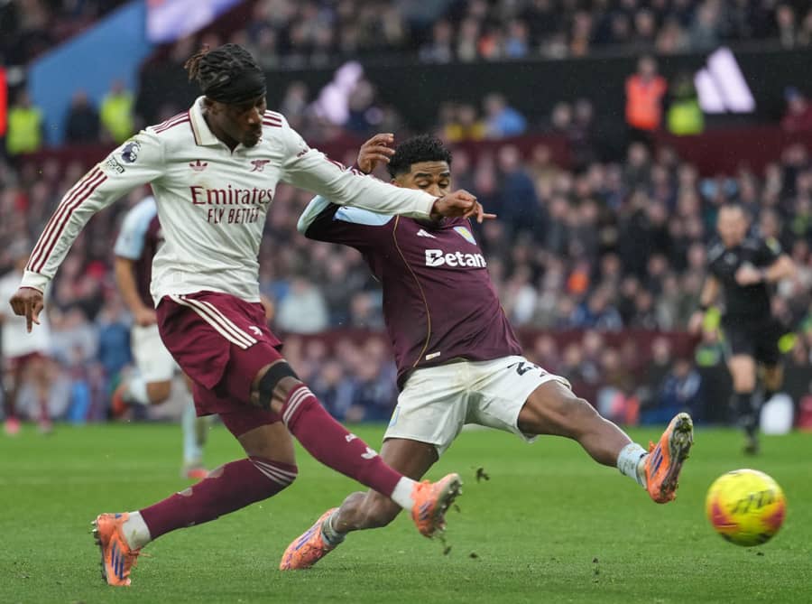 Aston Vila protiv Arsenala, foto: Guliver/Dave Shopland Aston Vila protiv Arsenala