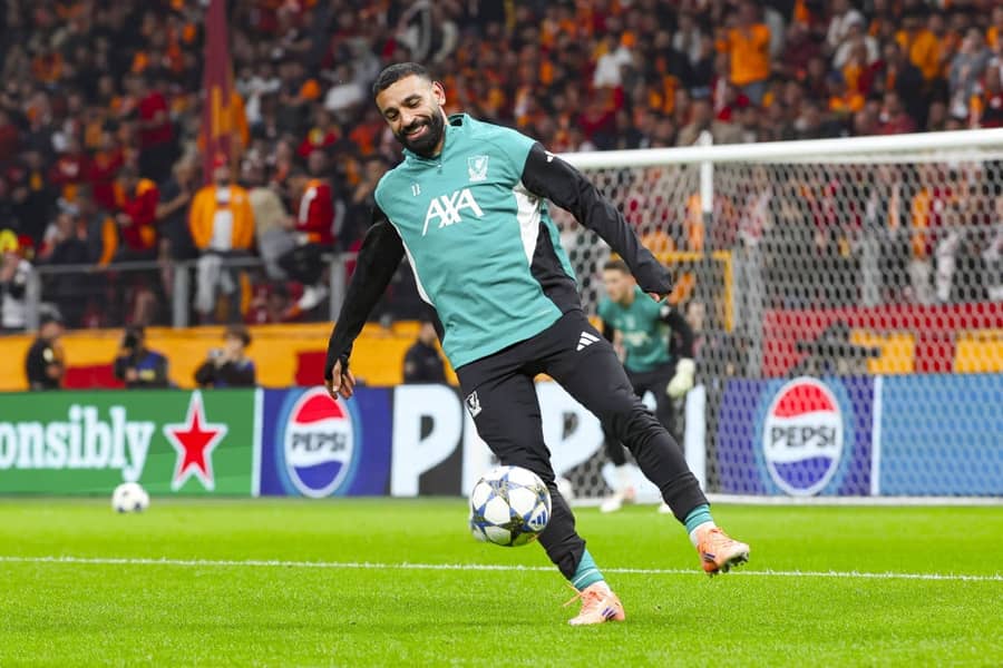 Salah na gostovanju Galatasaraju u opremi Liverpula (Guliver) salah
