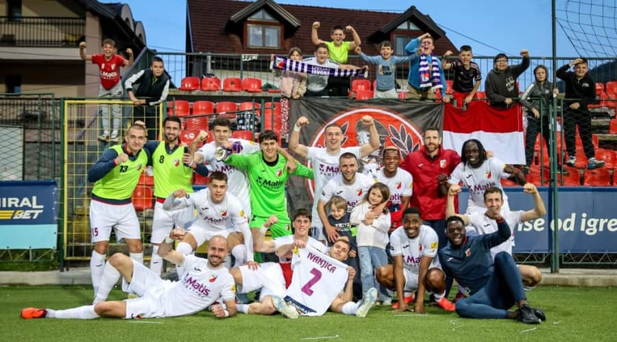 Dani slavlja će ponovo doći: Fudbaleri Javor Matisa (Foto: Sajt FK Javor Matis) Dani slavlja će ponovo doći: Fudbaleri Javor Matisa