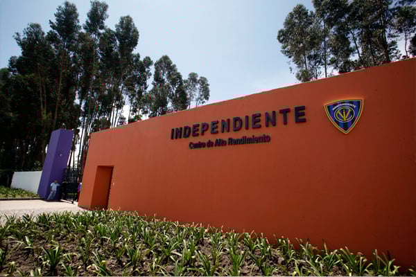 Ulaz u kompleks FOTO:backcentro