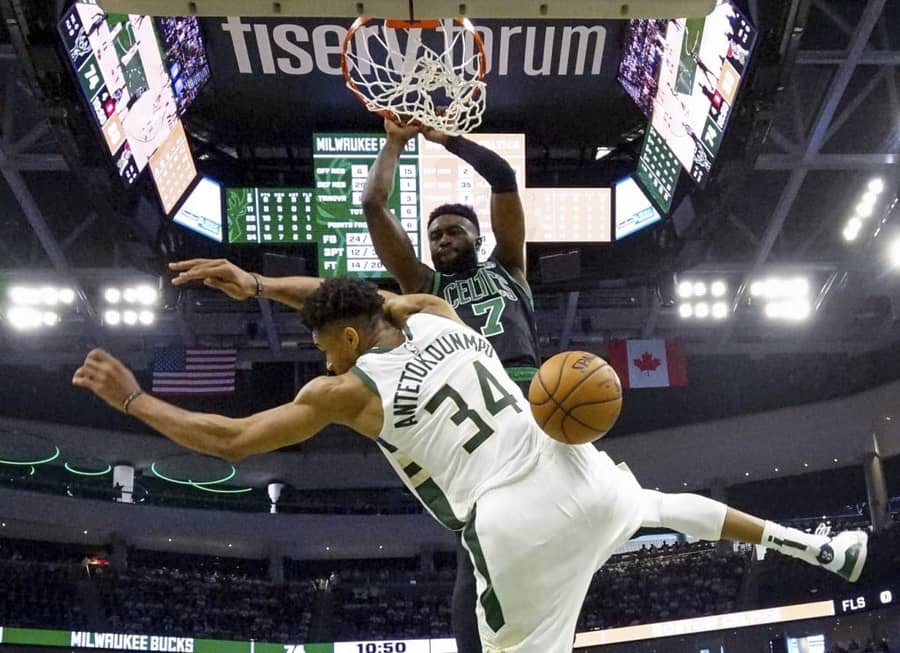 Braun donosi šampionski mentalitet  - foto: Guliver/AP Photo/Morry Gash