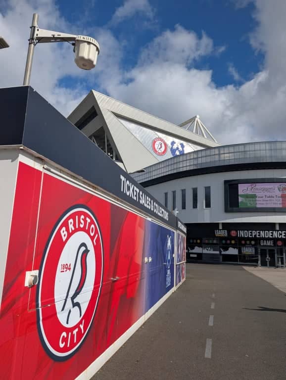 Ešton Gejt, stadion Bristol Cityja, foto: Saša Ibrulj Ešton Gejt, stadion Bristol Cityja, foto: Saša Ibrulj