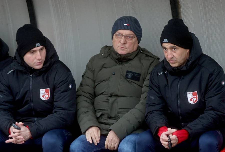Foto: FK Radnički Ni&scaron; - Sivić sa saradnicima