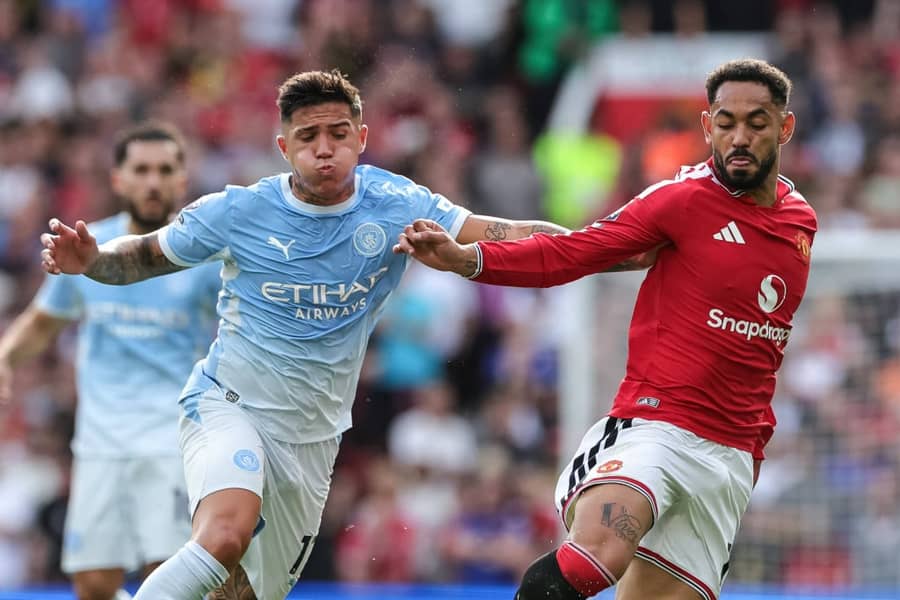 Duel Enca Fernandeza (lijevo) i Mateuša Kunje na mančesterskom derbiju (Guliver/xMarkxCosgrove NewsxImagesx) man city; man utd