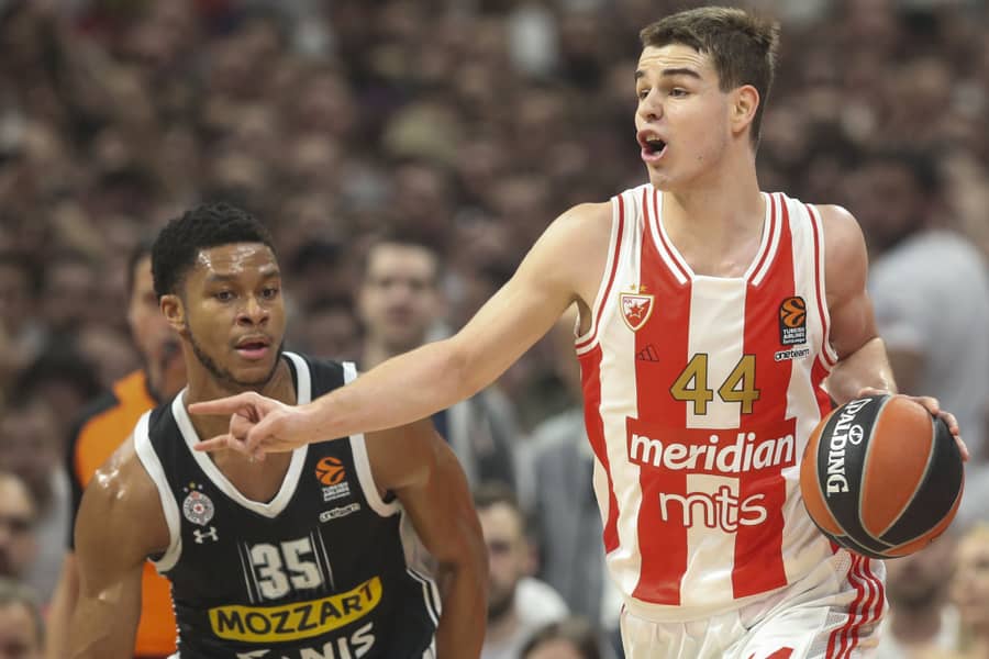 nikola topic; crvena zvezda