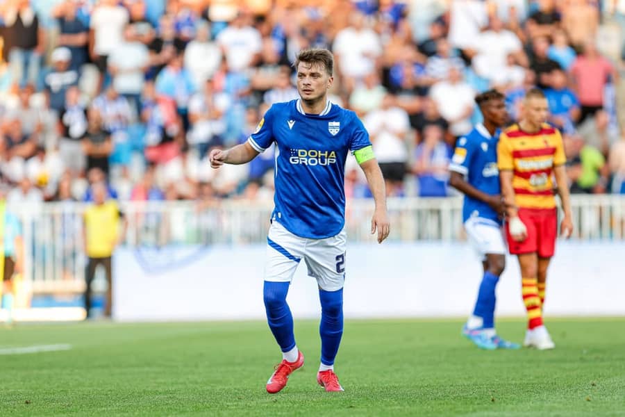 Adem Ljajić protiv Jagelonije - foto: Guliver (KAMIL SWIRYDOWICZ CYFRASPORT NEWSPIX.PL) 