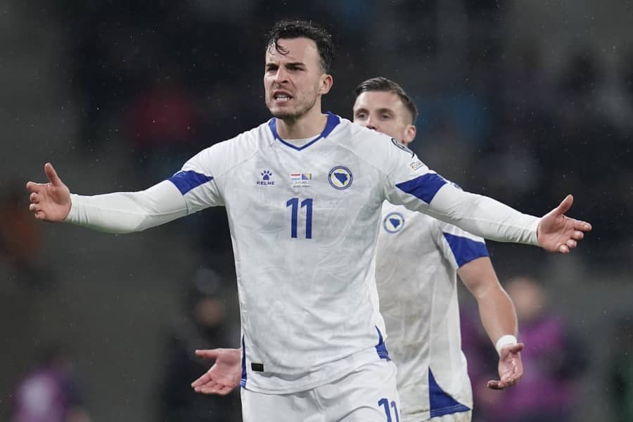 Na debiju nosio dres sa brojem 11: Haris Tabaković 