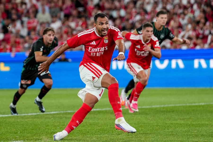 Četvrti gol upisao sa bele tačke: Vangelis Pavlidis (Foto: Guliver/xValentinxDomgjonix) Četvrti gol upisao sa bele tačke: Vangelis Pavlidis