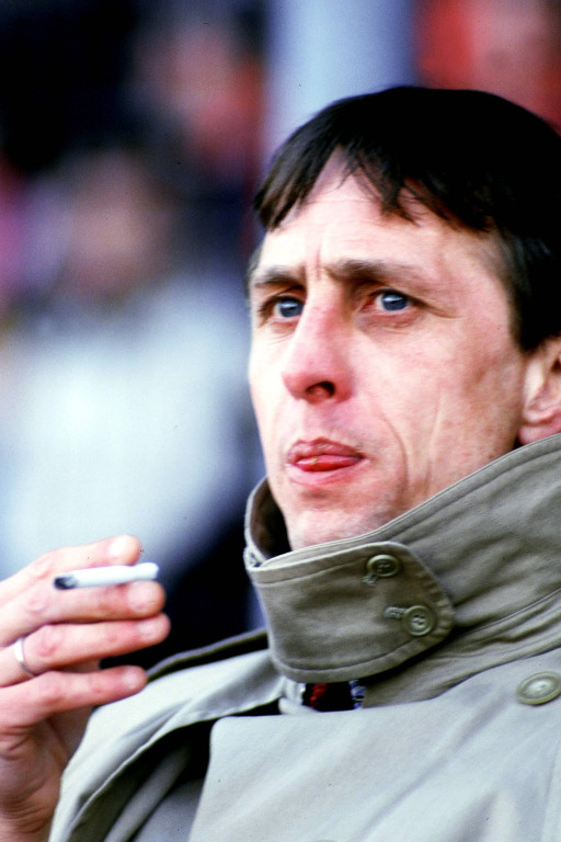 Johan Krojf sa cigaretom, foto: Guliver/imago sportfotodienst