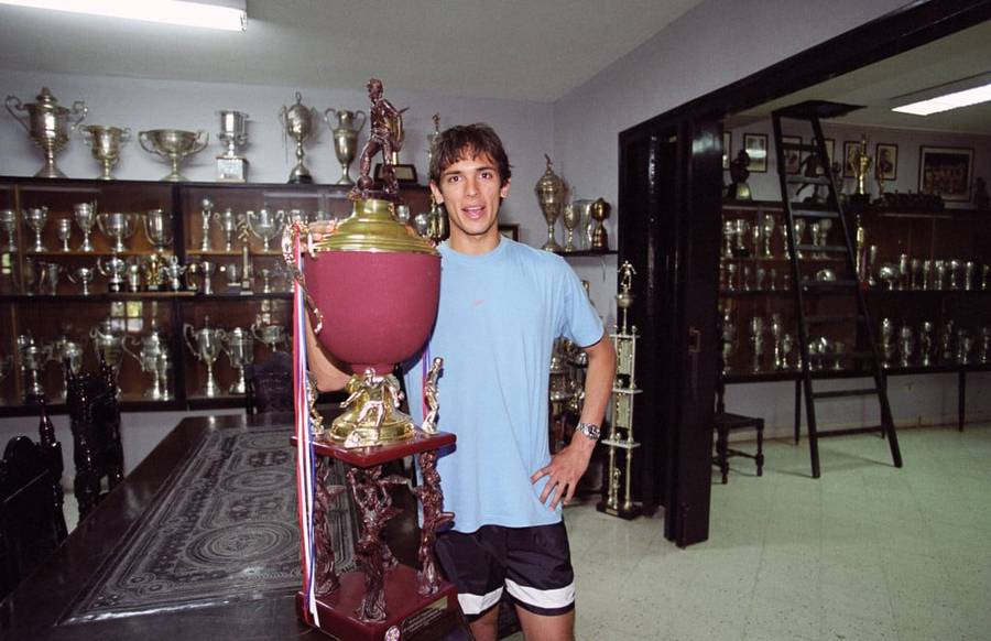 Roke pred odalzak u Bajern 1999. godine (foto: Guliver/imago/HJS) Roque Santa Cruz Olimpia