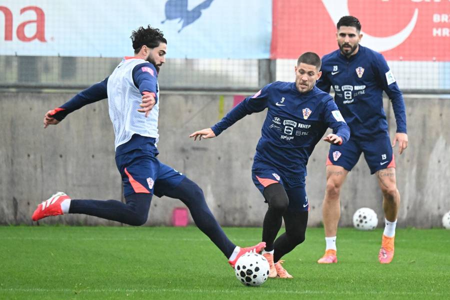 Foto: Nogometni savez Hrvatske - Gvardiol na treningu sa Kramarićem