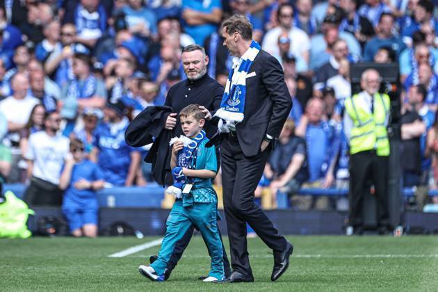 Vejn Runi i Dankan Ferguson nakon poslednjeg meča na Gudisonu FOTO:Guliver/Mark Cosgrove News Images