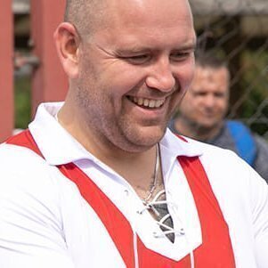 Nazire se logo Čelsija - foto: X/TW_Marek_69