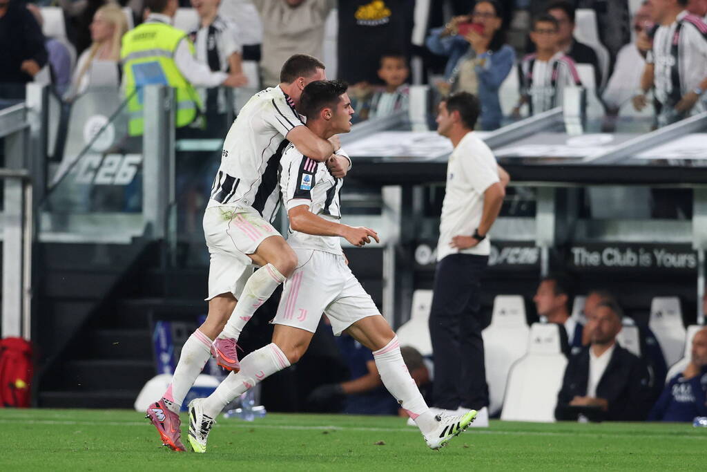 Vlahović i Adžić foto: Guliver/IMAGO/STANISLAW KLEPKA/ARENA