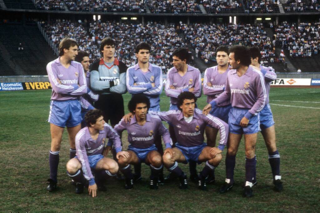 Ćoto sa Ugom Sančesom, Valdanom, Kamaćom i saigračima u Real Madridu 1985/86 (foto: Guliver/imago sportfotodienst)