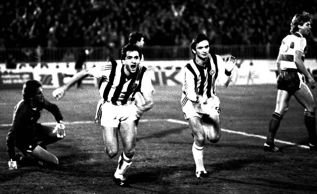 Dragan Mance i Zvonko Živković na meču sa Kvins Park Rendžersom, foto: Guliver images Dragan Mance i Zvonko Živković na meču sa Kvins Park Rendžersom,