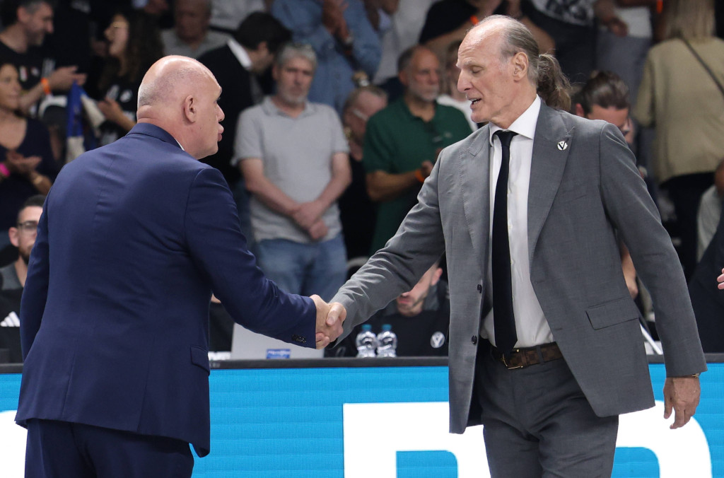 Neven Spahija i Duško Ivanović u plej ofu prethodne sezone, foto: Guliver/xMichelexNucci IPAxSportx xipa-agency.netx Neven Spahija, Duško Ivanović, Venecija, Virtus Bolonja