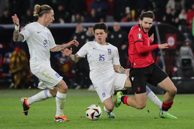 Kvarackelija u finalu baraža 2024. protiv Grčke - foto: Guliver Kvarackelija u finalu baraža 2024. protiv Grčke - foto: Guliver