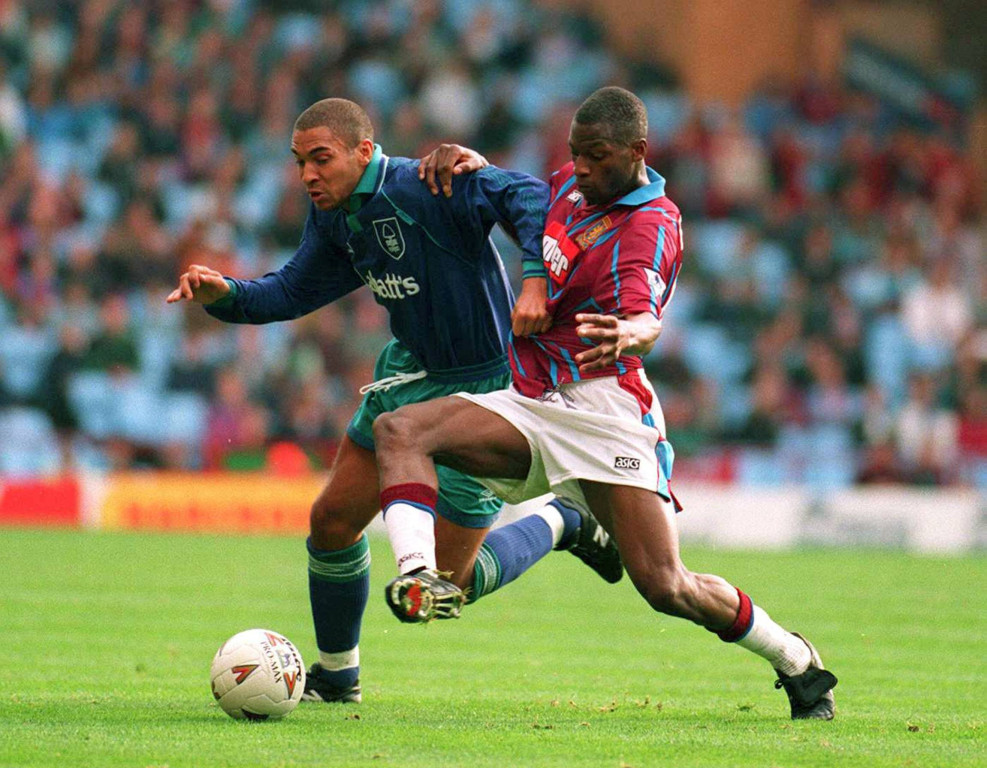 Sten Kolimor (lijevo) u duelu sa Ugom Ehioguom iz Aston Vile (Guliver)