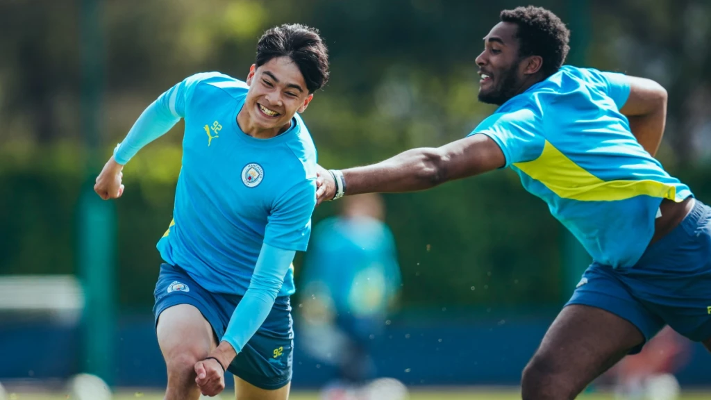 Han na treningu Sitija FOTO:mancity.com Han na treningu Sitija FOTO:mancity.com