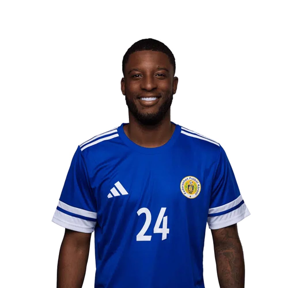 Riechedly Bazoer